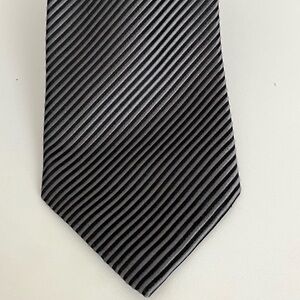 DAVID DONAHUE TIE